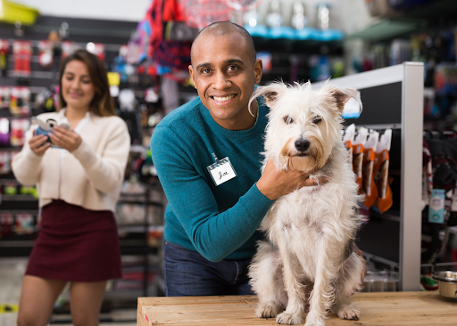 Pet_Store_Owner_with_Dog_Article_1_Picture_2.png